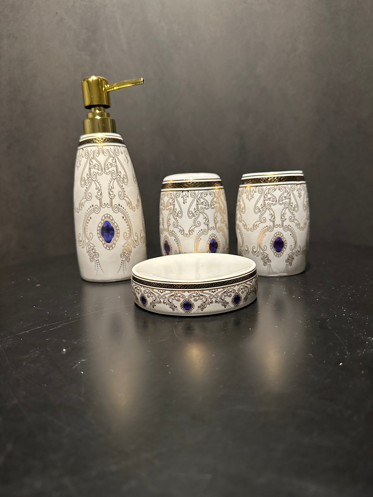 Unique Design Bathroom Vanity Set